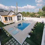 Tugba Luxury Villa Bekciler