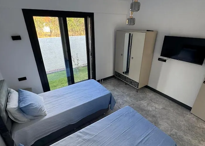 Tugba Luxury Beyciler