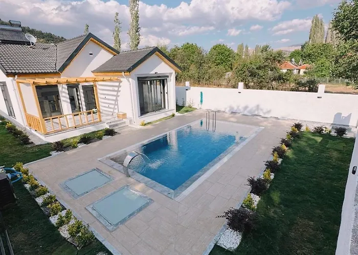 Tugba Luxury Villa Beyciler